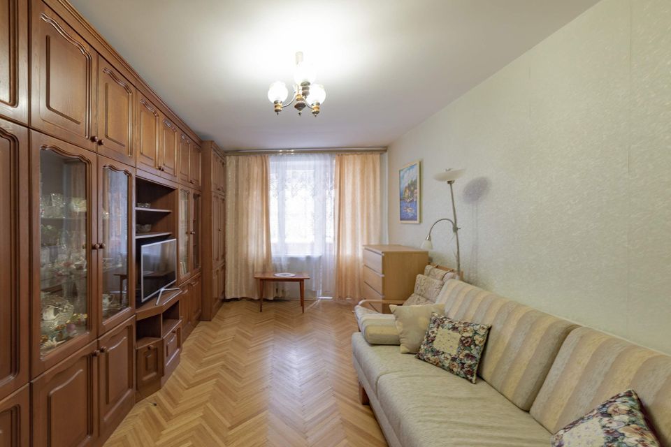 Продаётся 2-комнатная квартира, 43.9 м²