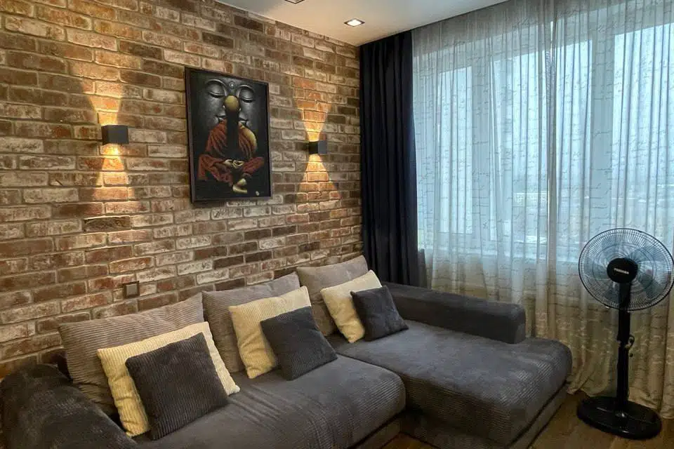Продаётся 1-комнатная квартира, 37.3 м²