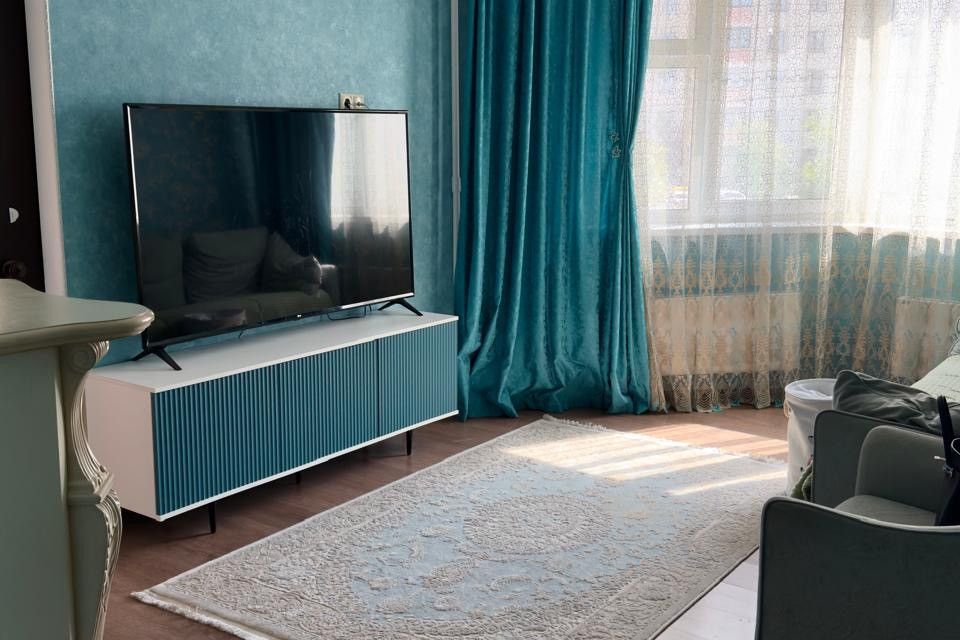 Продаётся 4-комнатная квартира, 105 м²
