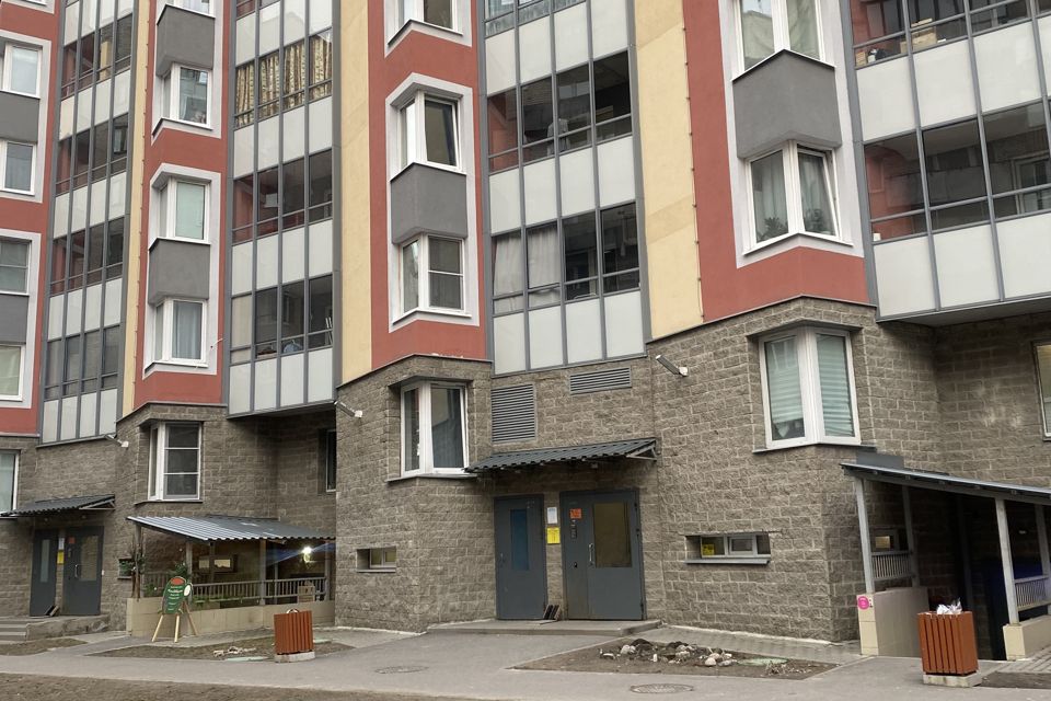Продаётся 1-комнатная квартира, 41.6 м²