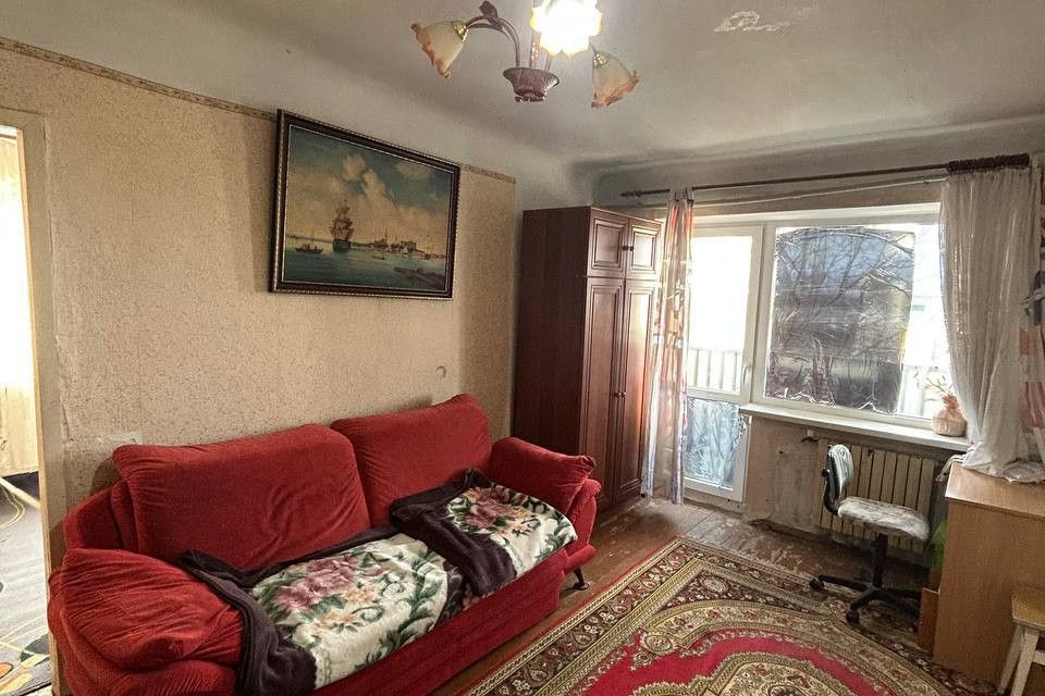 Продаётся 2-комнатная квартира, 42.7 м²