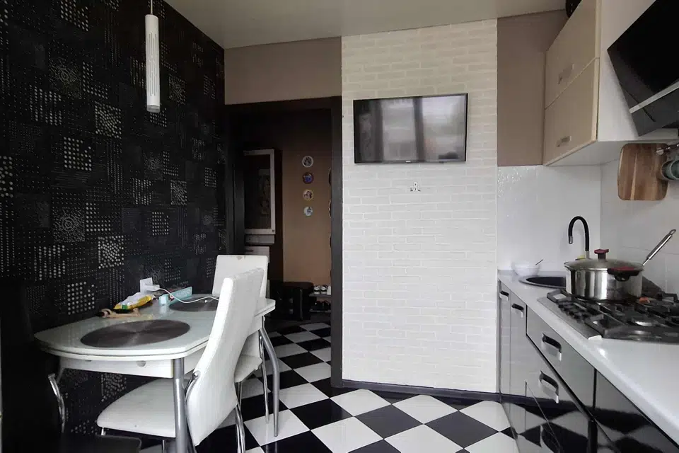Продаётся 3-комнатная квартира, 61 м²