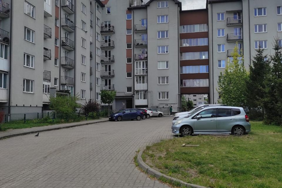 Продаётся 3-комнатная квартира, 64 м²