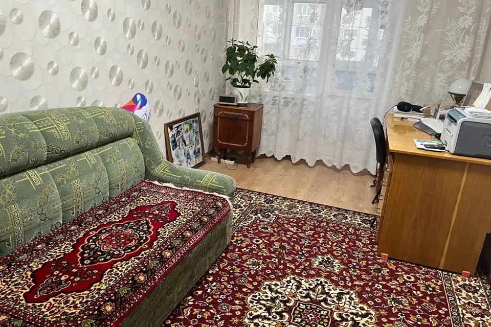 Продаётся 4-комнатная квартира, 80 м²