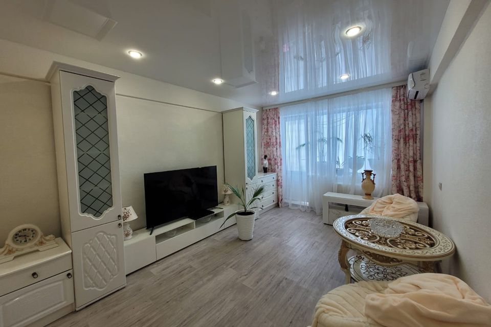 Продаётся 2-комнатная квартира, 42.4 м²