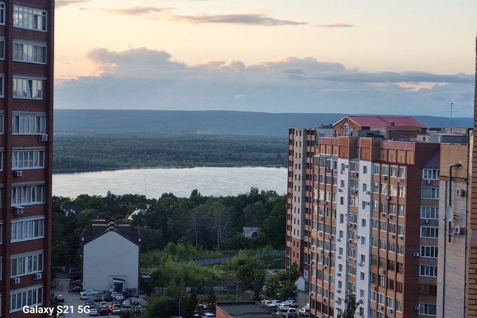 Продаётся 1-комнатная квартира, 50 м²