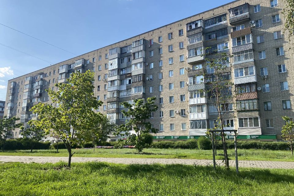 Продаётся 4-комнатная квартира, 68.6 м²