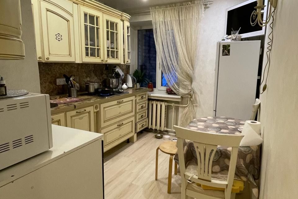 Продаётся 2-комнатная квартира, 54 м²
