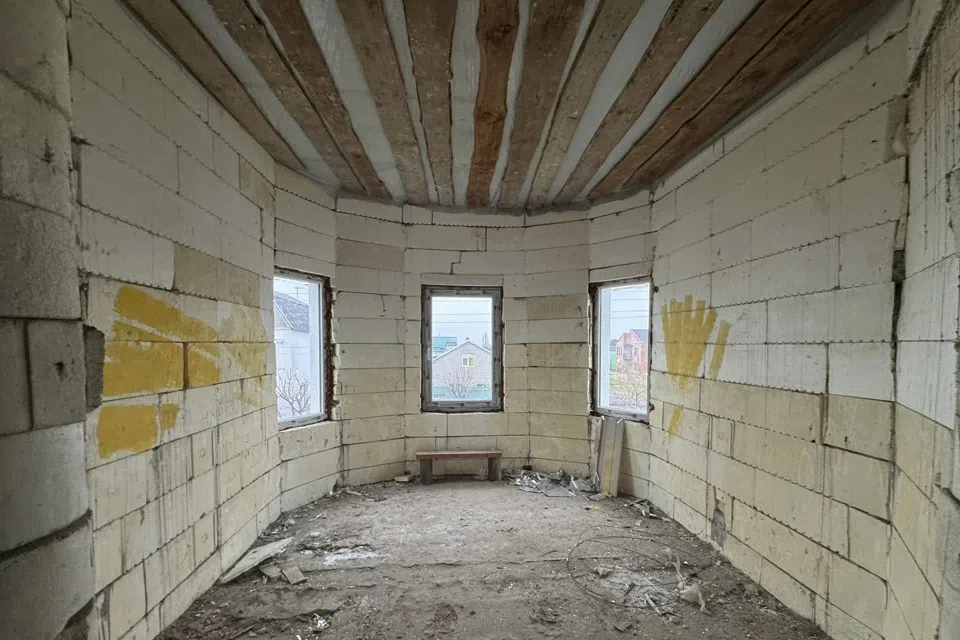 Продаётся 2-этажный дом, 200 м²