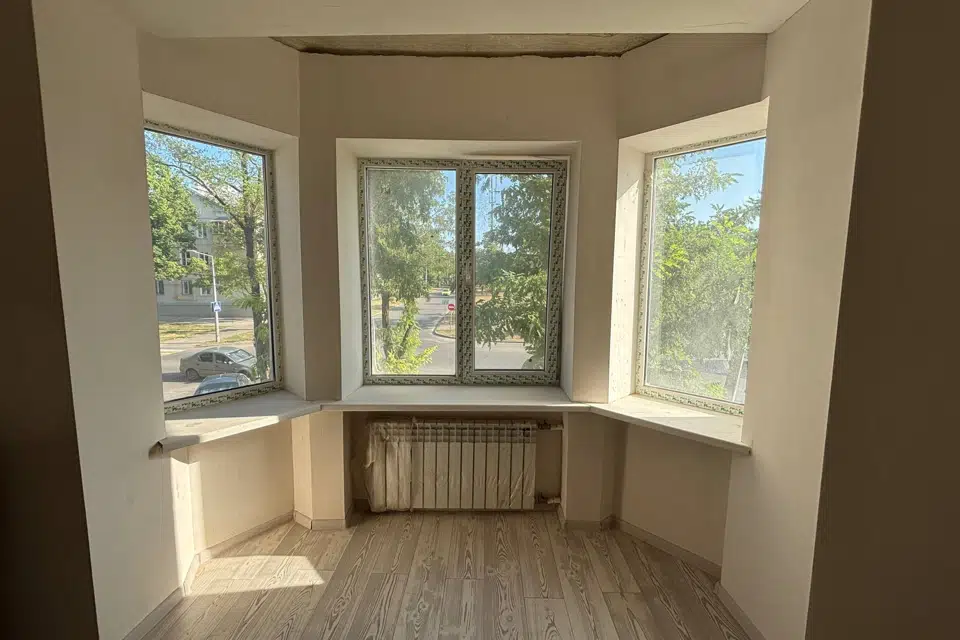 Продаётся 3-комнатная квартира, 63 м²