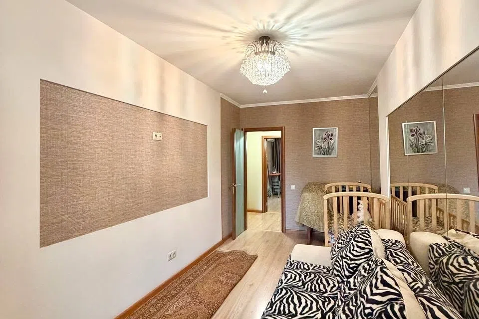 Продаётся 3-комнатная квартира, 85.2 м²