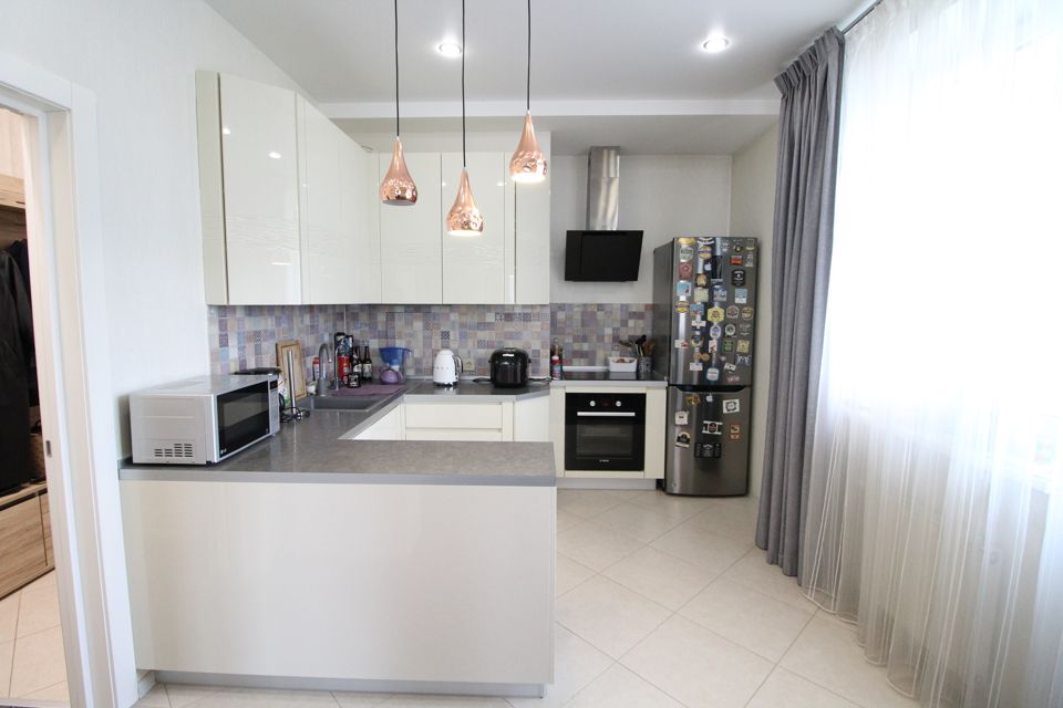 Продаётся 2-комнатная квартира, 54.6 м²