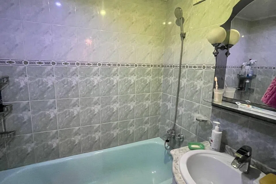 Продаётся 3-комнатная квартира, 63 м²