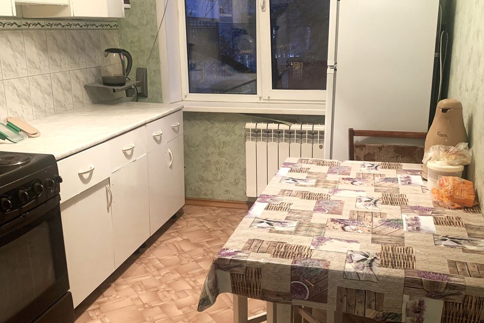Продаётся 3-комнатная квартира, 61.1 м²