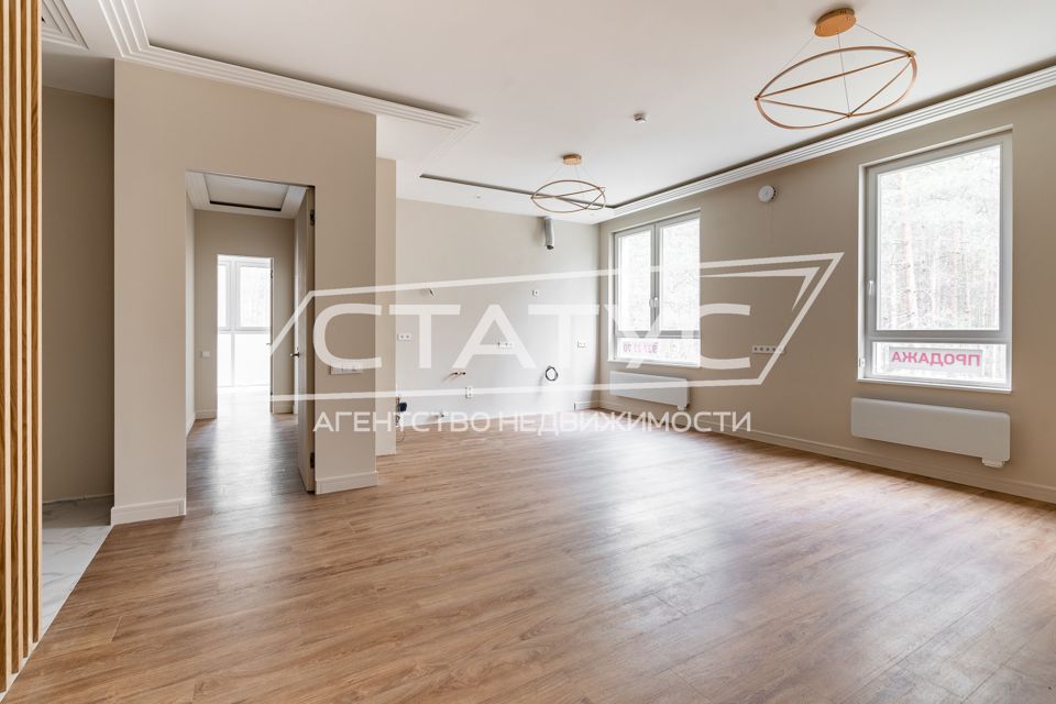 Продаётся 3-комнатная квартира, 133 м²