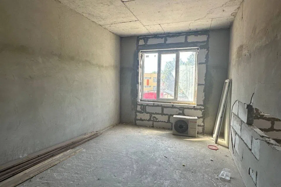 Продаётся 2-комнатная квартира, 75.8 м²