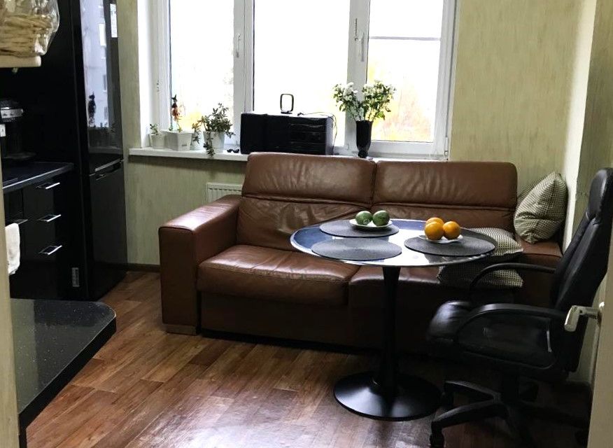 Продаётся 3-комнатная квартира, 64.1 м²