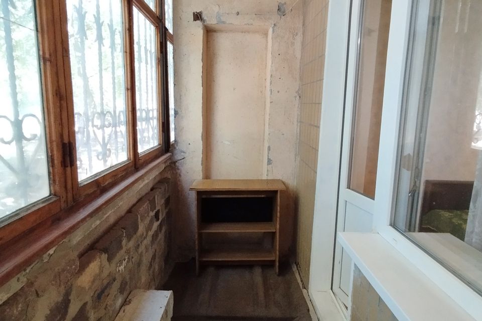 Продаётся 4-комнатная квартира, 98 м²