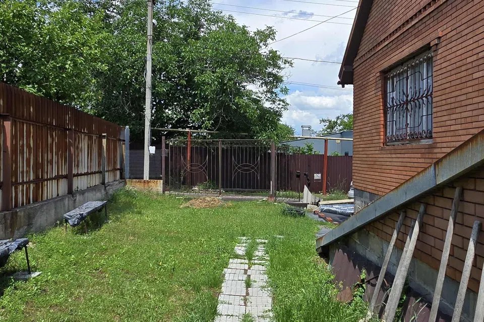 Продаётся 1-этажный дом, 198 м²