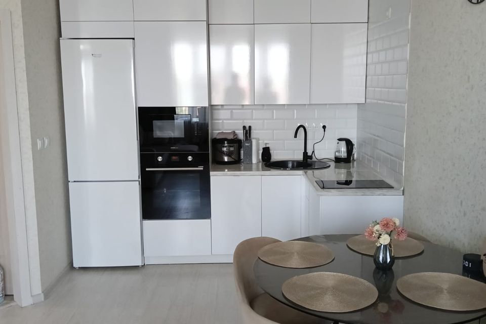 Продаётся 2-комнатная квартира, 40.2 м²