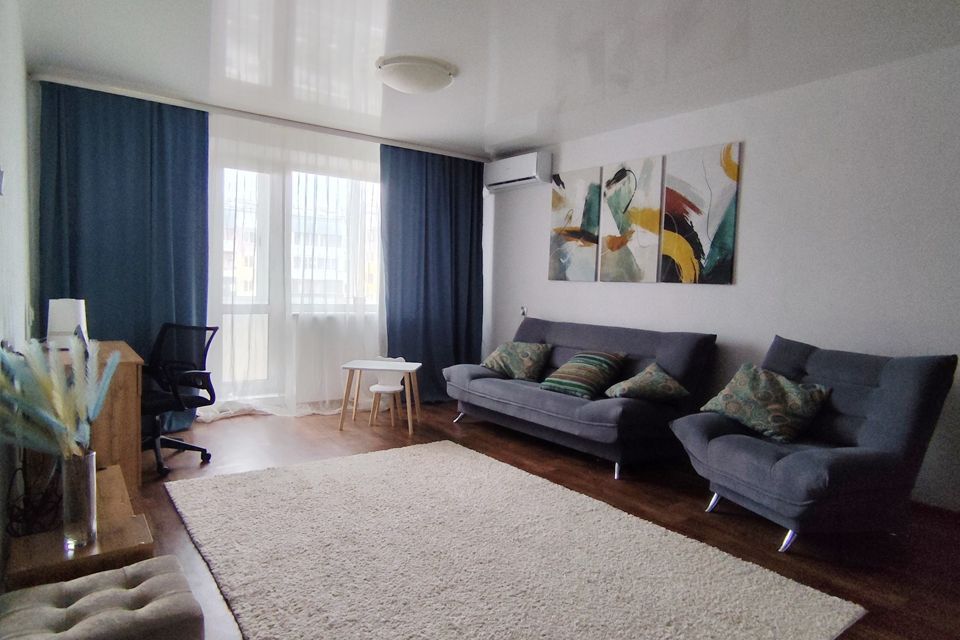 Продаётся 3-комнатная квартира, 63.5 м²