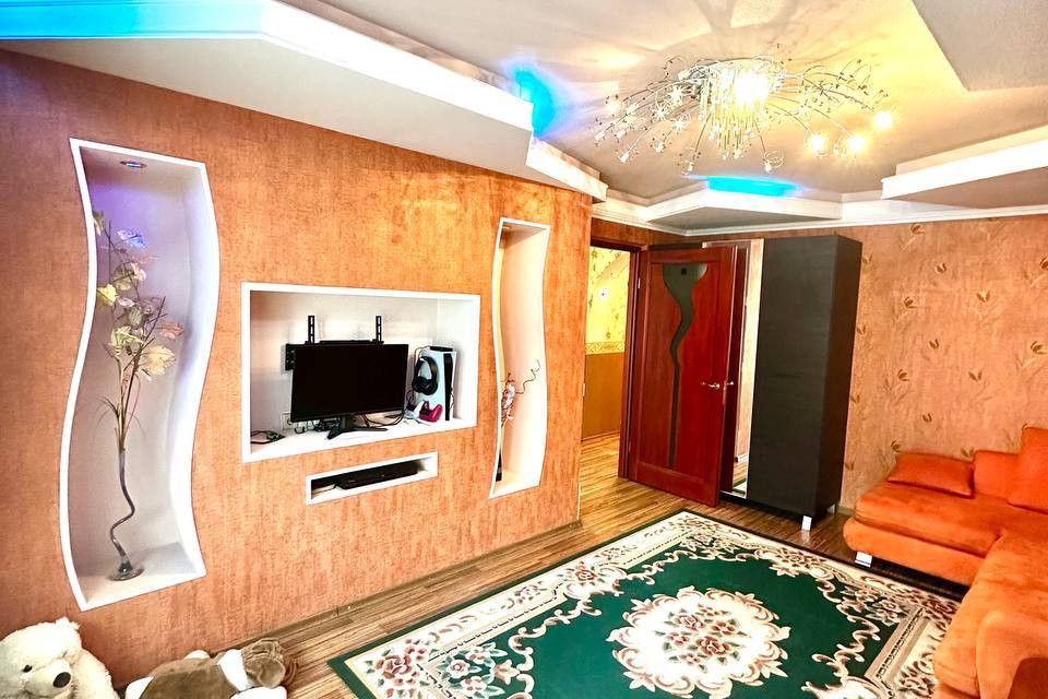 Продаётся 2-комнатная квартира, 60.2 м²
