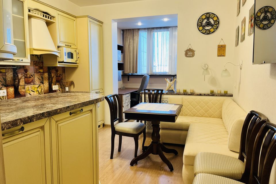 Продаётся 2-комнатная квартира, 56.4 м²