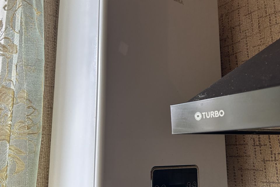 Продаётся 3-комнатная квартира, 65 м²