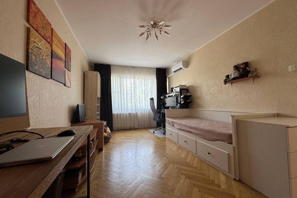 Продаётся 3-комнатная квартира, 59.9 м²