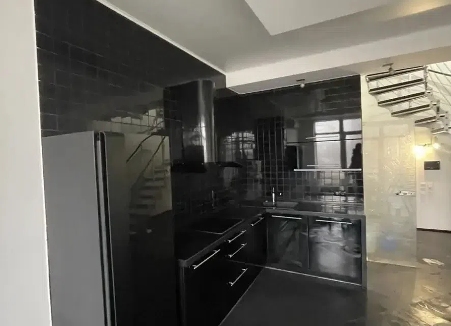 Продаётся 2-комнатная квартира, 65 м²