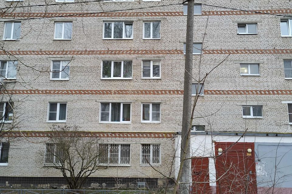 Продаётся 3-комнатная квартира, 63.8 м²