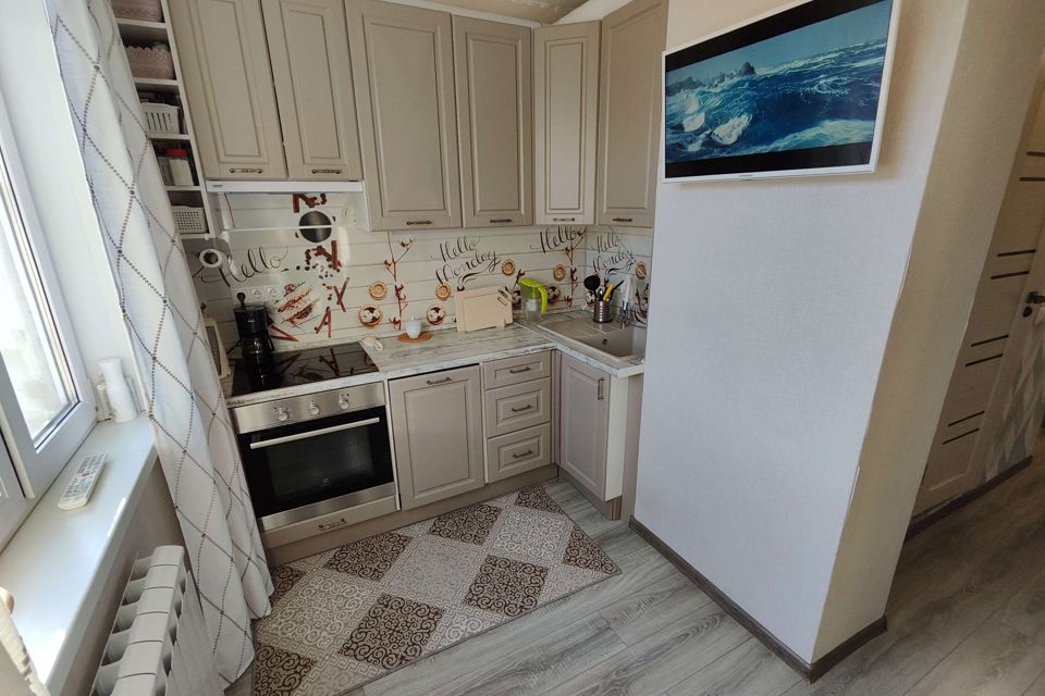 Продаётся 1-комнатная квартира, 37.7 м²