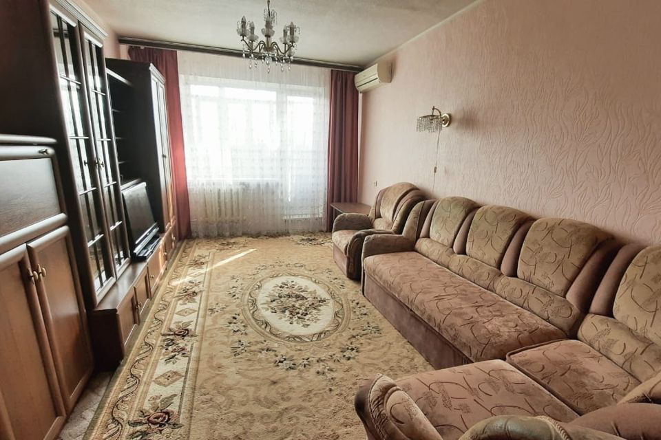 Продаётся 3-комнатная квартира, 60 м²