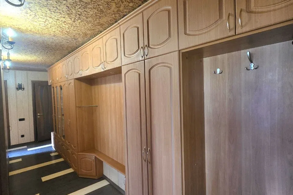 Продаётся 3-комнатная квартира, 67.2 м²