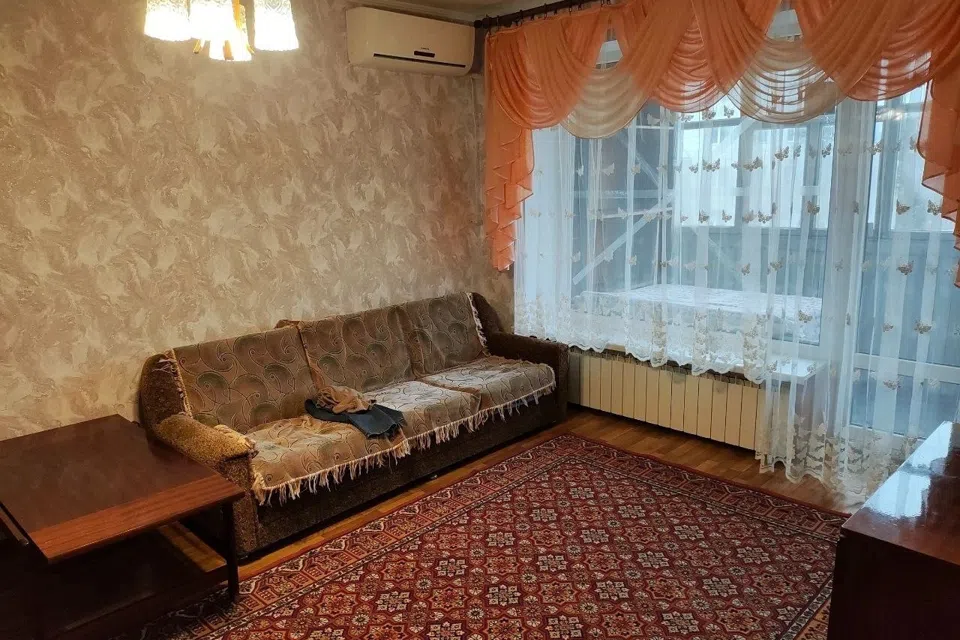 Продаётся 2-комнатная квартира, 56.2 м²