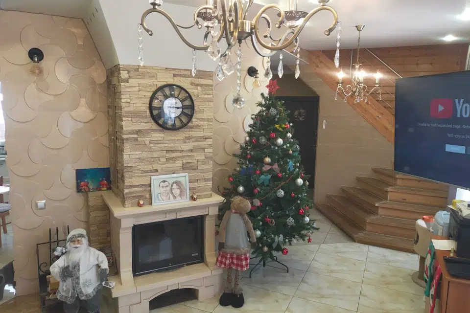 Продаётся 3-этажный дом, 374 м²
