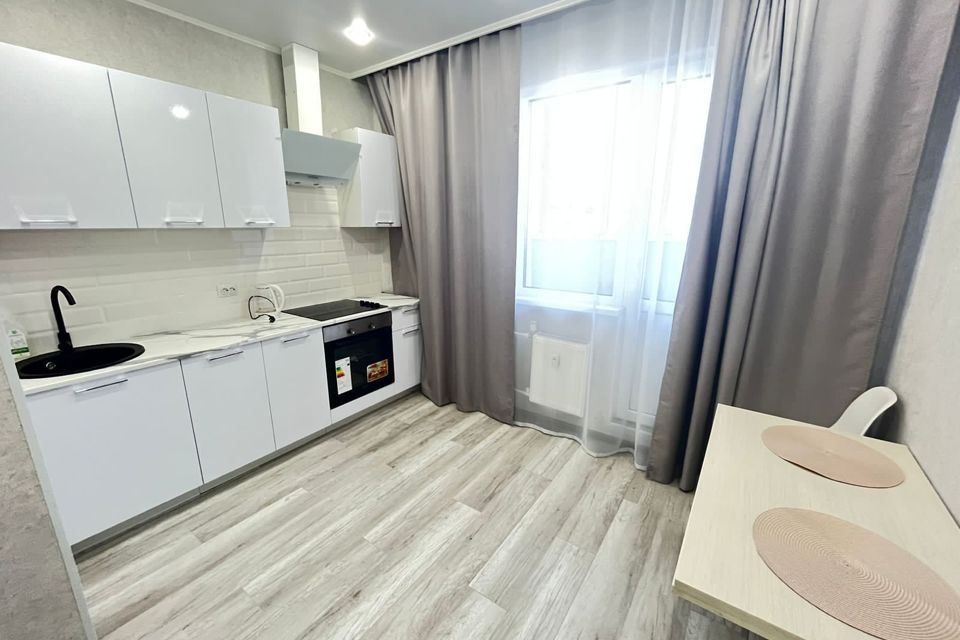Продаётся 1-комнатная квартира, 37 м²