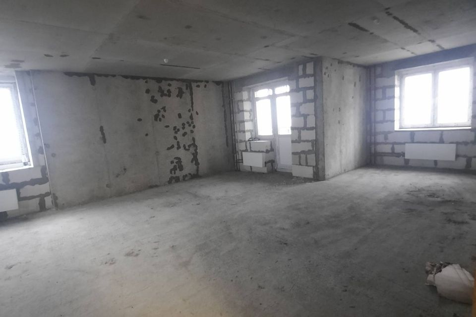 Продаётся 3-комнатная квартира, 82.2 м²