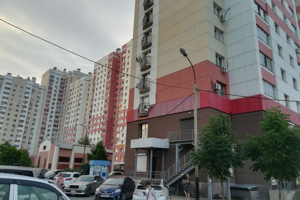 Продаётся 2-комнатная квартира, 55.6 м²