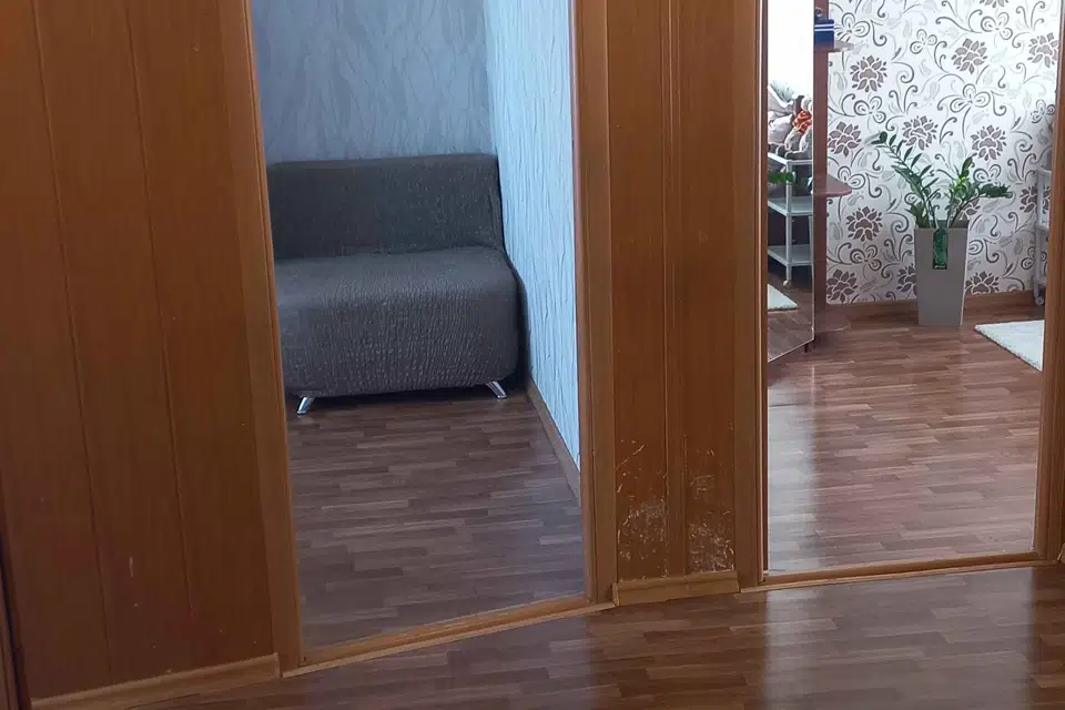 Продаётся 3-комнатная квартира, 58.4 м²