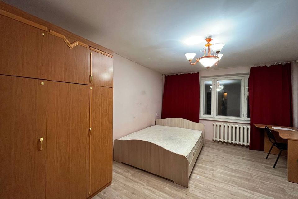 Сдаётся 2-комнатная квартира, 57 м²