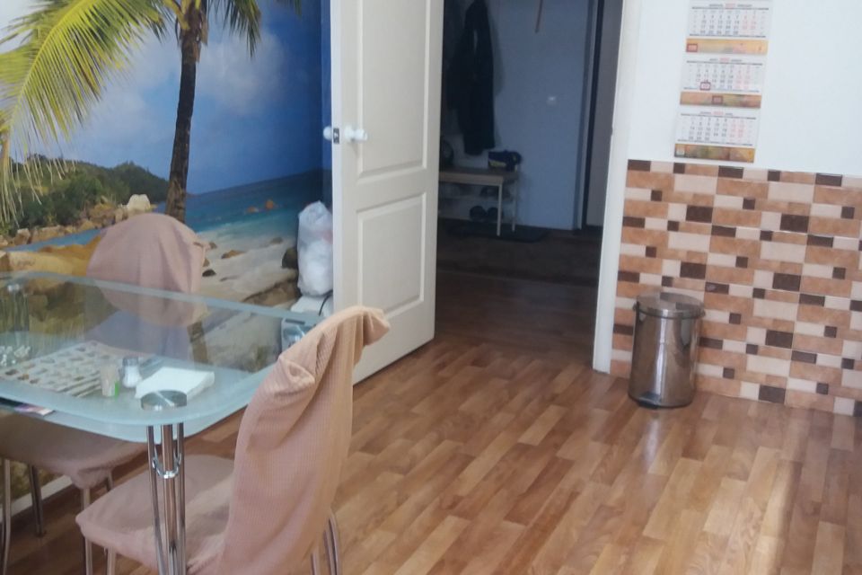 Продаётся 1-комнатная квартира, 48 м²