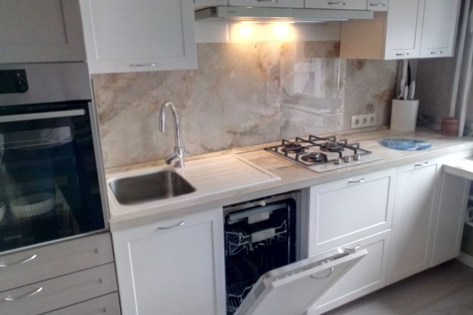 Продаётся 3-комнатная квартира, 68.5 м²