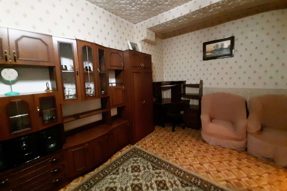 Сдаётся 2-комнатная квартира, 54 м²