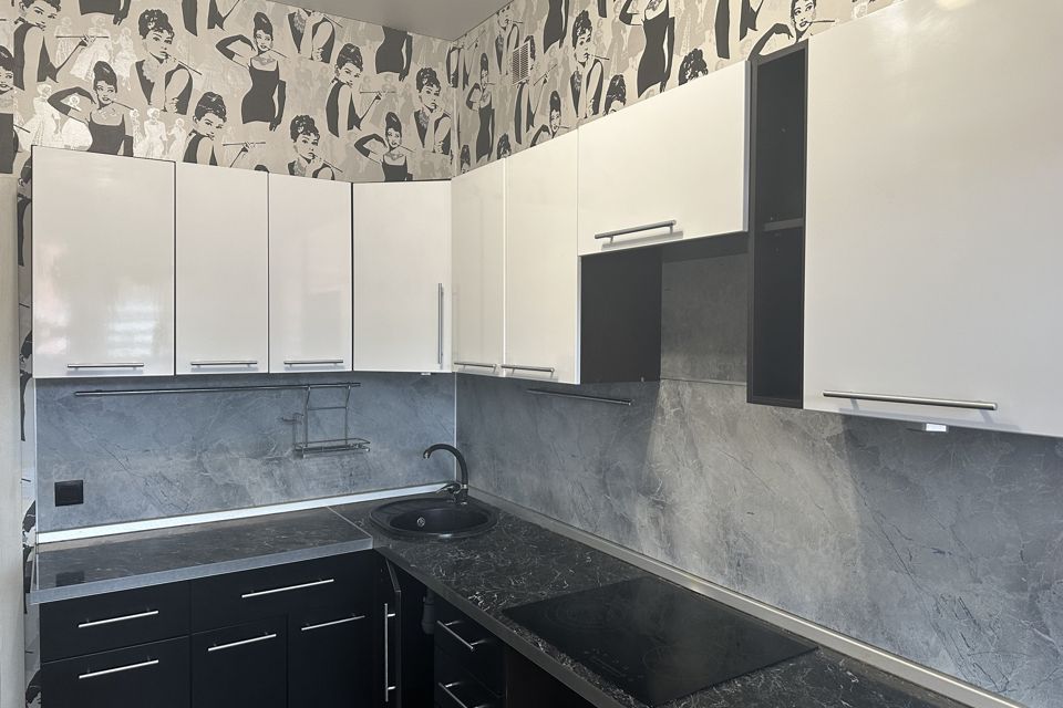 Продаётся 1-комнатная квартира, 37.1 м²