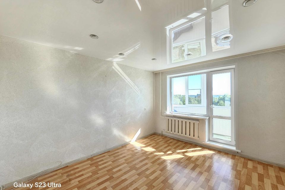 Продаётся 4-комнатная квартира, 82 м²