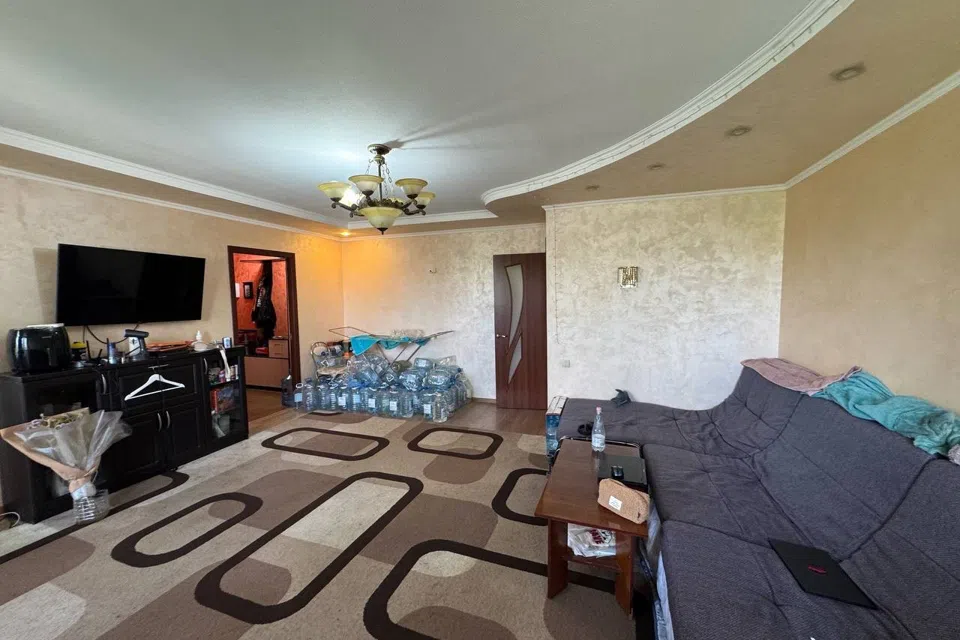 Продаётся 3-комнатная квартира, 58 м²