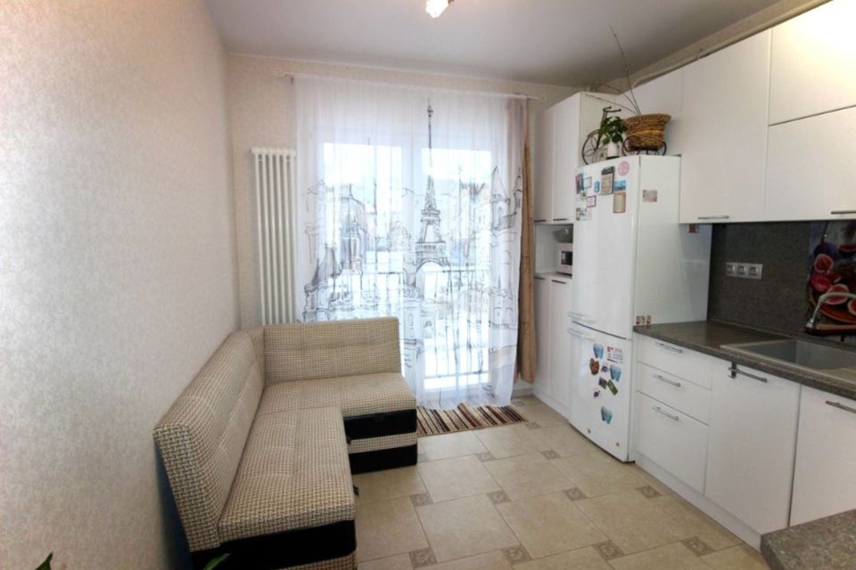 Продаётся 2-комнатная квартира, 63.1 м²