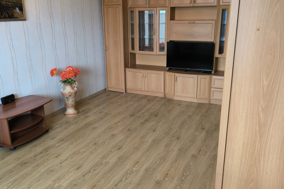 Продаётся 1-комнатная квартира, 37 м²