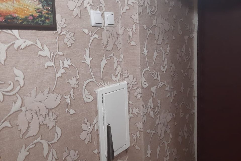 Продаётся 2-комнатная квартира, 41.8 м²